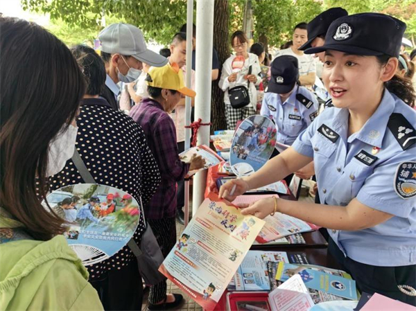 反邪宣传助力高考  携手护航“无邪”青春2.jpg